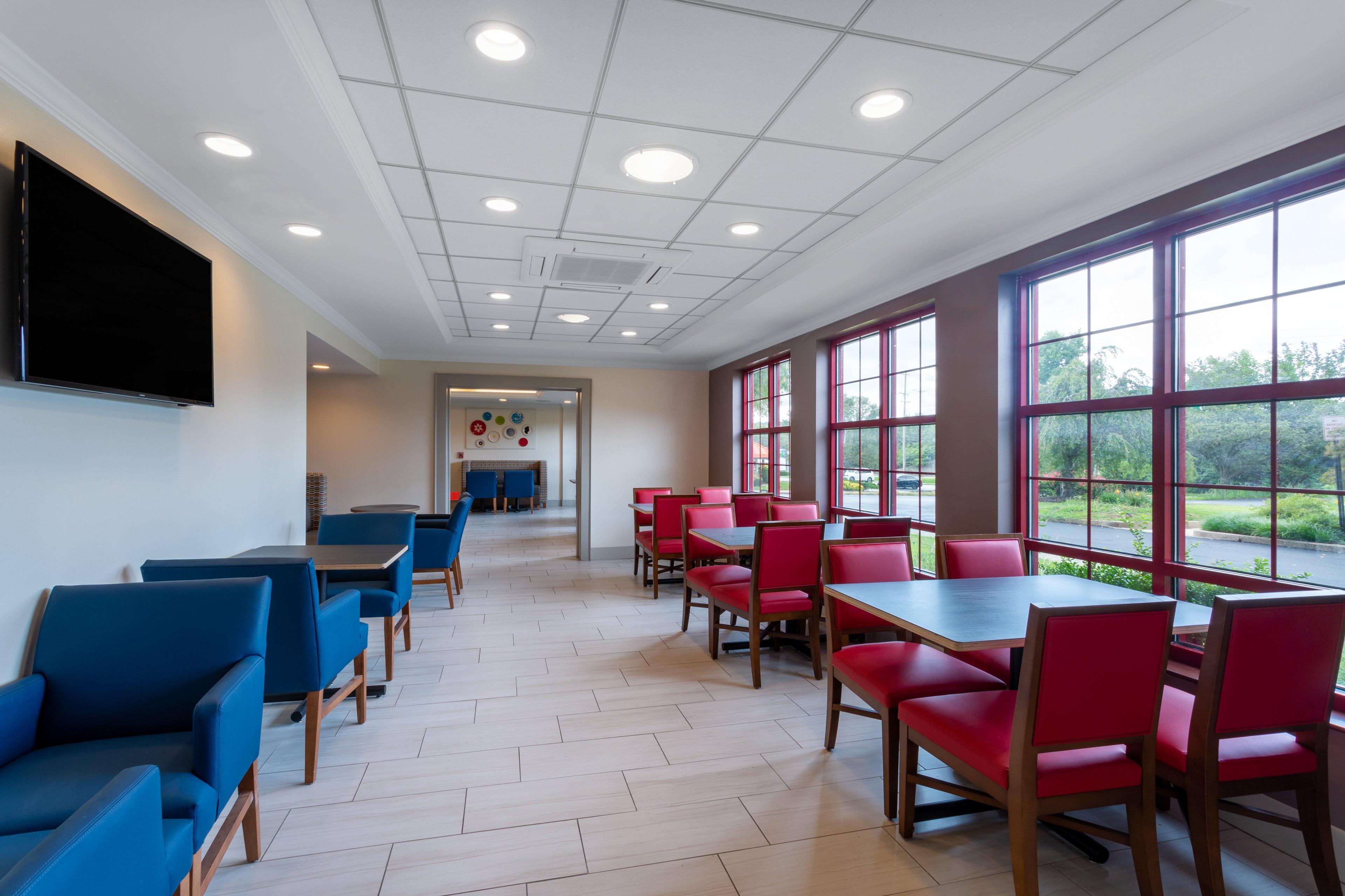 Holiday Inn Express Hotel & Suites Philadelphia - King Of Prussia By Ihg Exterior foto